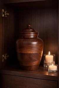 Urna Redonda para Mascotas Hecha a Mano, Moderna, de Madera Maciza Pulida y Personalizable, con Tapa Deslizante, para Decoración del Hogar y Cajas de Madera de Lujo - Product Image 2