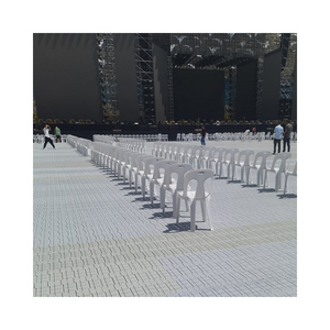 Alfombrilla Protectora Portátil de Plástico para Césped de Fútbol, Protección para Campos de Fútbol - Product Image 1