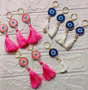 Décoration murale artistique en tissu Shubh Labh, faite à la main, pour un intérieur élégant et des célébrations festives, avec un attrait ethnique - Product Image 5