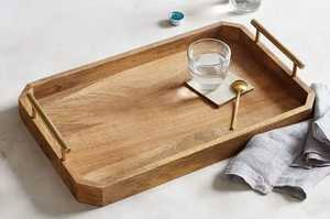 Bandeja de Madera Rectangular con Asa de Metal, Bandeja de Servir de Madera de Acacia Ecológica, Duradera y Segura para Fiestas y Eventos - Product Image 4