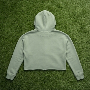 เสื้อฮู้ดครอปสีเขียวเซจสำหรับผู้หญิง เสื้อผ้าฤดูหนาวสำหรับผู้หญิง เสื้อฮู้ดแบบกำหนดเอง เสื้อฮู้ดผู้หญิง เสื้อฮู้ดแบบสวมหัวสำหรับผู้หญิง - Product Image 6