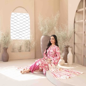 Belle robe Panjabi en viscose trois pièces élégante pour femmes tenue décontractée pakistanaise mariages fêtes autres occasions conçues - Product Image 6