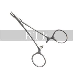 Les produits Derf T.C. Porte-aiguille avec pointe dentelée Instruments chirurgicaux Produit de base - Product Image 3