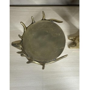 Juego de Portavelas Decorativos con Forma de Reno – Pedestal de Metal con Astas de Ciervo para Exhibición de Postres, Decoración del Hogar y Centro de Mesa Festivo - Product Image 3