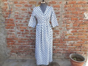 Bloque de mano impreso 100% algodón vestido indio Casual túnicas y vestido largo con decoración bordada" - Product Image 2