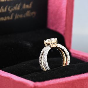 Anillo de Compromiso y Boda VDS de Oro Sólido de 18K con Doble Banda Trenzada y Diamante Solitario de Corte Brillante, Cultivado en Laboratorio CVD, de Lujo, Certificado IGI - Product Image 1