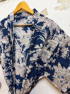 Robe kimono en coton à imprimé floral pour femme, peignoir léger, tenue de détente douce, robe de spa, col en V, fermeture à cordon - Product Image 4