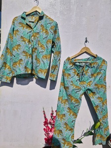 Ensemble pyjama en coton imprimé léopard pour femmes, chemise à manches longues et pantalon, vêtements de nuit, ensemble de détente - Product Image 4