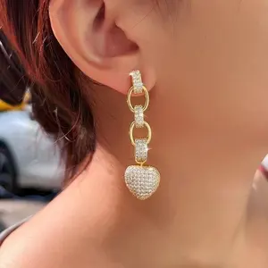 Pendientes de Lujo con Moissanita de Corte Brillante en Forma de Corazón, Plata de Ley 925, Cadena Chapada en Oro, Joyería de Boda para Mujer - Product Image 4