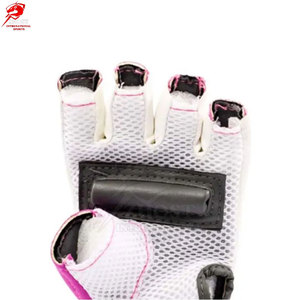 Gants de MMA respirants et légers à doigts ouverts pour l'entraînement en arts martiaux et la gym quotidienne - Product Image 6