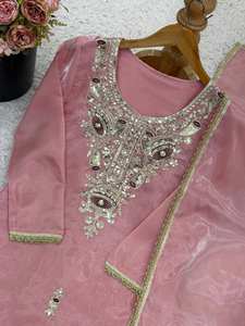 Ensemble de salwar kameez brodé pour femmes, vêtements de fête haut de gamme et costume luxueux aux couleurs pastel - Product Image 5