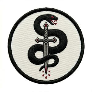 Patch brodé personnalisé en forme de goutte de sang de chauve-souris à suspendre, badge thermocollant rond pour vêtements gothiques vampire, fournisseur en gros pour le bricolage - Product Image 5