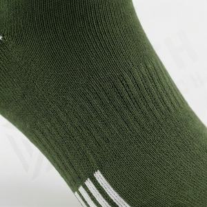 Chaussettes de sport de style nouveau, chaussettes de baseball en nylon à compression élastique, couleur personnalisée, respirantes, équipement d'entraînement athlétique performant - Product Image 5
