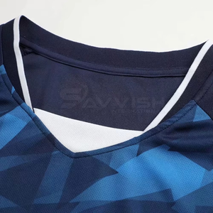 Tenues de football pour hommes en gros, dernier style, impression de logo personnalisée, haute qualité, 100 % polyester, ensembles d'entraînement, impression pakistanaise - Product Image 4