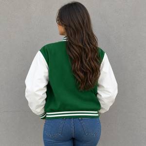 Veste universitaire classique en cuir et laine pour femme - Veste bomber décontractée de luxe royal pour softball, veste Letterman pour femme - Product Image 2
