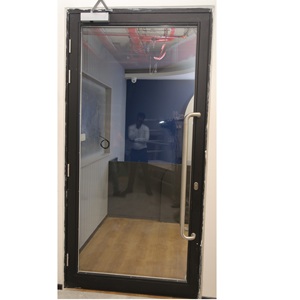 Porte coupe-feu vitrée très demandée avec verre ignifuge pour hôtels, centres commerciaux et hôpitaux, disponible à prix abordable - Product Image 1