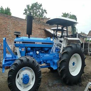 Tracteur Ford 2 roues motrices 50 CV entièrement restauré pour l'agriculture, l'aménagement paysager et les tâches utilitaires quotidiennes avec boîte de vitesses robuste - Product Image 2