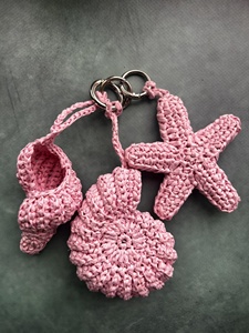 Handmade <b>Anime</b> Style <b>Keychain</b> Durable Lightweight Eco-Friendly Unisex Accessory with Starfish Oyster Shell Patterns - Product Image 6