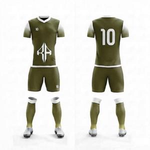 Uniforme de Fútbol Verde Oliva de Moda para Hombre con Estampado Sublimado y Logotipo Blanco, 100% Poliéster, Manga Corta - Product Image 1
