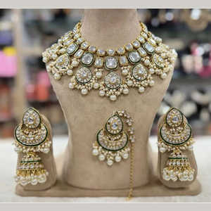 Gold Plated <b>Kundan</b> Stone Fine <b>Jewelry</b> Necklace Set 10581144OW - Product Image 1