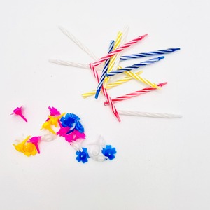 TOOWIN Juego de 24 Velas de Cumpleaños Coloridas con Diseño en Espiral Serigrafiado – Adornos Decorativos para Pasteles - Product Image 4