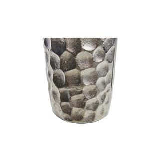 Jarrón de Flores Metálico de Lujo para Interiores de Diseño, con Construcción Premium y Atractivo Sofisticado - Product Image 1