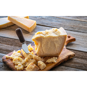 Queso Parmigiano rallado en bloques o ruedas, opciones para compradores mayoristas - Product Image 2