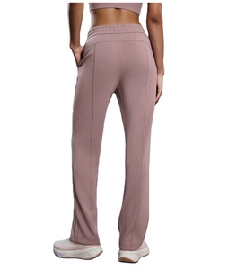 Women's <b>Oversized</b> <b>Sweatpants</b> Custom Printing Embroidery Cotton Joggers Active Training Running Casual Streetwear OEM Supplier - Product Image 3