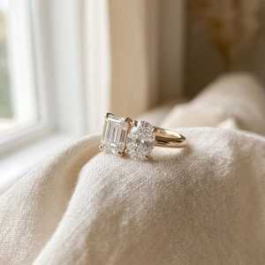 Anillo de Compromiso de Lujo con Diamante Cultivado en Laboratorio de Corte Ovalado, Anillo de Promesa Nupcial de Dos Piedras, Oro de 14K, Certificado IGI, Joyería Fina - Product Image 4