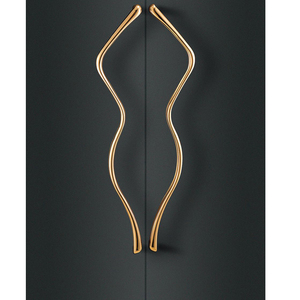 Poignée de porte en aluminium longue, de luxe, en forme de branche, pour porte vitrée extérieure de villa ou d'hôtel cinq étoiles - Product Image 3
