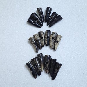 กระดุมหัวแบนแบบกดทำมือ ขัดเงา ลายสัตว์ ดีไซน์ไม่ซ้ำใคร น้ำหนักเบา ทำจากเขาควายธรรมชาติ สำหรับเสื้อผ้า - Product Image 5