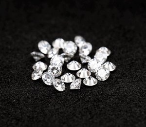 Diamant de culture, 2,2 mm, taille brillant rond, pureté VVS - VS, couleur blanche E - F, pour la création de bijoux et de bagues sur mesure - Product Image 5