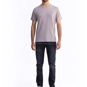 Camiseta 100% algodón para hombre, ropa casual personalizada, transpirable, de corte holgado, estampada, con cuello redondo. - Product Image 1