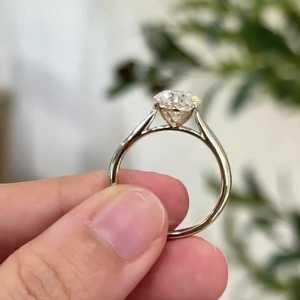Anillo de Compromiso con Diamante Cultivado en Laboratorio de 1 Quilate, Corte Redondo, Oro Sólido de 14K/18K, Anillo de Boda Solitario de 4 Puntas, Precio de Fábrica, Venta al Por Mayor - Product Image 2
