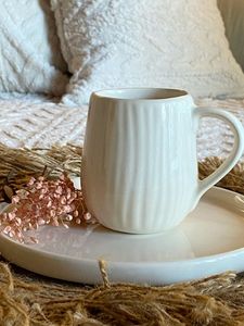 Taza de Cerámica Rosa con Diseño Moderno, Resistente al Calor, Apta para Lavavajillas y Microondas, Regalo para el Hogar - Product Image 6