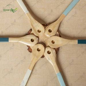 Ensemble cuillère et fourchette en bambou, couverts en bambou naturel faits à la main pour la restauration haut de gamme, l'hôtellerie et les marques de luxe - Product Image 3