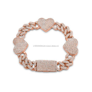 Bracelet de luxe en moissanite et diamants, motif cœur, en argent sterling 925, finition glacée rose - Product Image 1