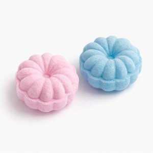 Bombas de baño efervescentes OEM/ODM con aroma floral, aceites esenciales naturales y orgánicos, para la relajación femenina, spa en casa. - Product Image 1