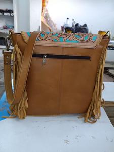 Handmade Western Genuine Leather Crossbody <b>Bag</b> Adjustable Strap Unisex Design Solid 2-2.9L Capacity Secure Zipper Outdoor Travel - Product Image 3