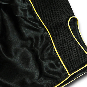 Nouveaux shorts de Muay Thai et MMA en gros 2026 – Shorts de boxe personnalisés pour hommes – Shorts de combat Muay Thai et MMA pour hommes - Product Image 3