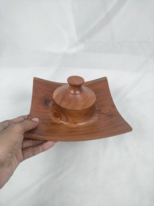 ชามเสิร์ฟไม้กระถินเทศสไตล์ยุโรป งานฝีมือรักษ์โลก 1 ชิ้น พร้อมถาดเซรามิกหรูหรา สำหรับใช้ในบ้าน ครัว งานเลี้ยง ใส่สลัด - Product Image 6