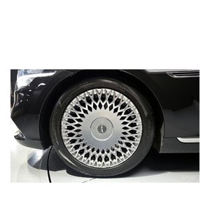 Genesis G90 3.3 T AWD 2019 con 201.315 km, Volante a la Izquierda, Caja de Cambios Automática, Estándar de Emisiones Euro V, Asientos de Cuero, Cámara Trasera - Product Image 5