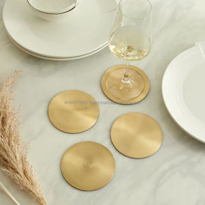 Vente en gros de 4 sous-verres de haute qualité en forme de lapin faits à la main en métal doré avec support dessus de table sous-verres décoratifs à sublimation - Product Image 5
