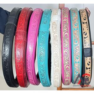 Funda de Cuero de Lujo Hecha a Mano para Volante, Diseño Floral Occidental, Protector Universal para Volante de Coche, Antideslizante, Agarre Cómodo - Product Image 1