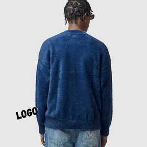 Pull en maille moelleuse à col montant pour l'hiver, vente en gros |   Pull en mohair brossé pour homme |   Tricotage à motifs personnalisés OEM/ODM - Product Image 5