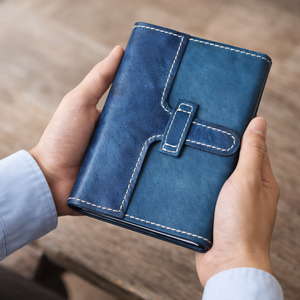 Cuaderno de Cuero Vintage Ashrafi Hecho a Mano Personalizado, Diario de Cuero Genuino con Cierre de Correa, Regalo para Oficina o Viajes - Product Image 2