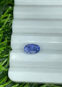 Zafiro azul natural de corte ovalado, zafiro sin calentamiento en venta, zafiro de Sri Lanka, piedra de las minas de Ceilán. - Product Image 5