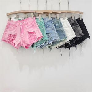 ZHEZHE 2024 Novedad de Verano: Shorts Vaqueros Anchos de Mujer con Borlas y Desgastes, de Cintura Baja y Estilo Urbano - Product Image 1
