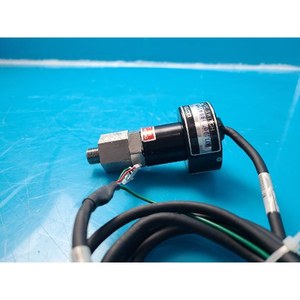 Sensor de Presión Digital VALCOM SG1N960L067L08 Usado Como Parte de Equipos Semiconductores Legados - Product Image 1