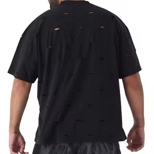 Camisetas de hombre de algodón desgastado, estilo casual de verano, con rotos, tela transpirable, estilo urbano vintage, para uso diario relajado. - Product Image 5